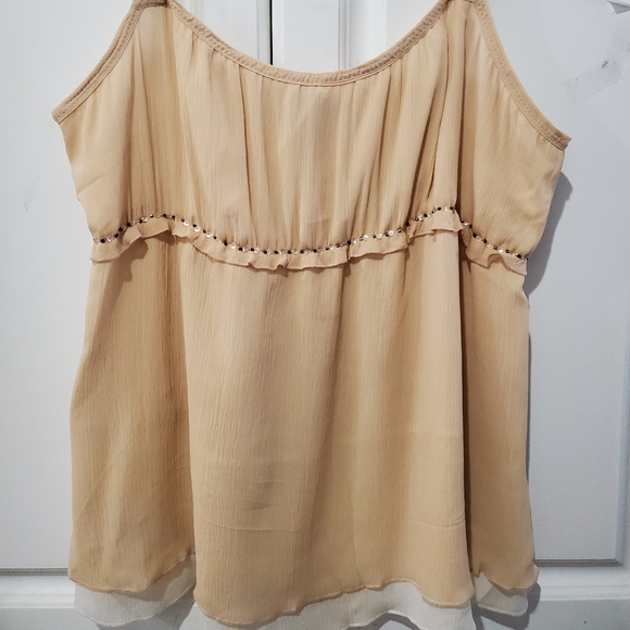 Blouse. - Picture 6 of 7
